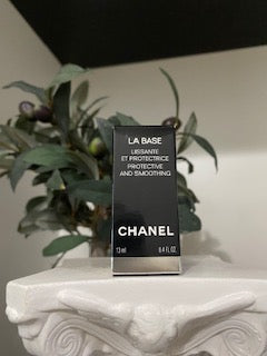 Chanel Long Wear Nail Colour